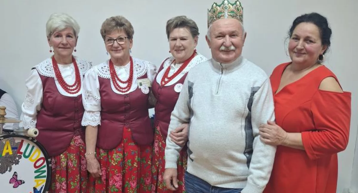Wspólnie kolędowali z Wełtynianką [GALERIA]