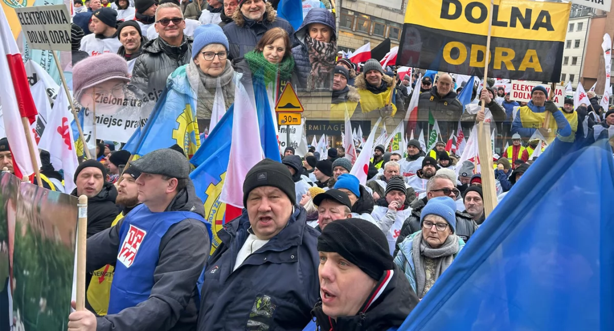 Trwa protest w stolicy. Kolejne zdjęcia gryfinian [GALERIA]