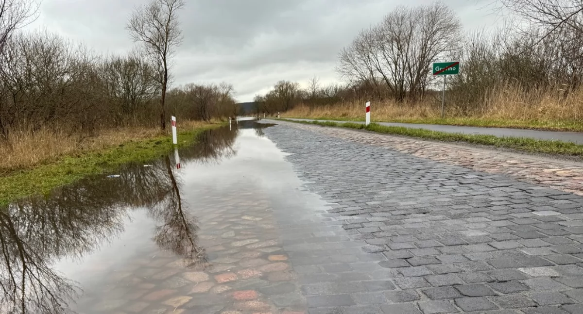 Droga na Międzyodrzu wciąż zamknięta