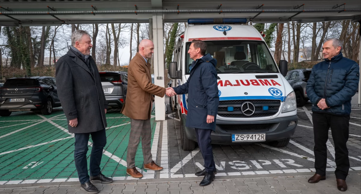 Przekazali ambulans dla Związku Ukraińców w Polsce