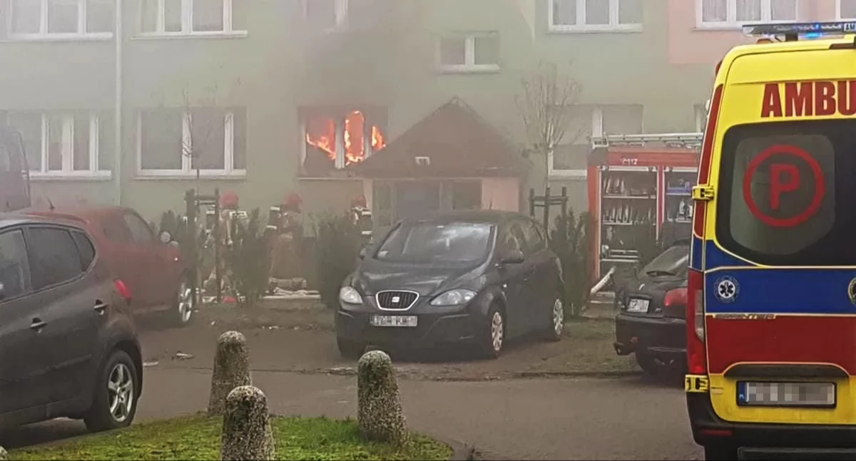 Służby wciąż ustalają, co było przyczyną wybuchu pożaru przy ul. Kościelnej