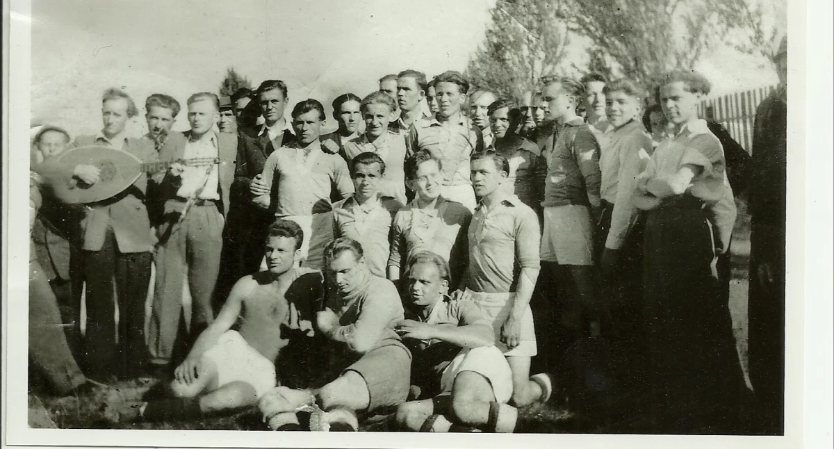 Poszperaj w rodzinnym albumie i wyślij fotografię na konkurs