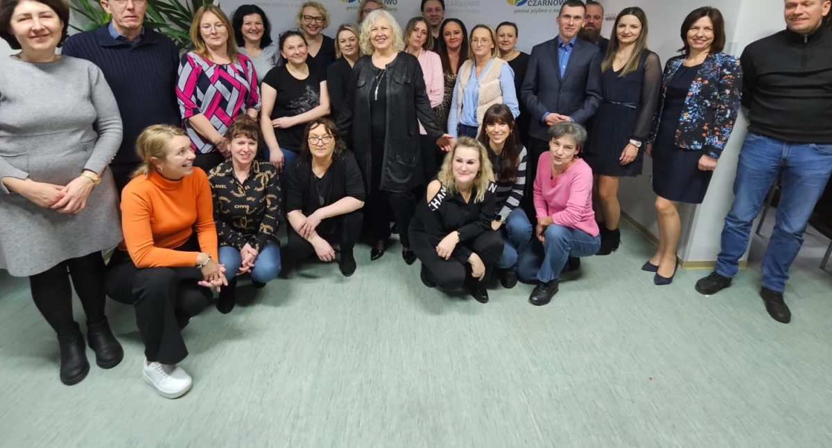 Po 42 latach pracy w pomocy społecznej przeszła na emeryturę