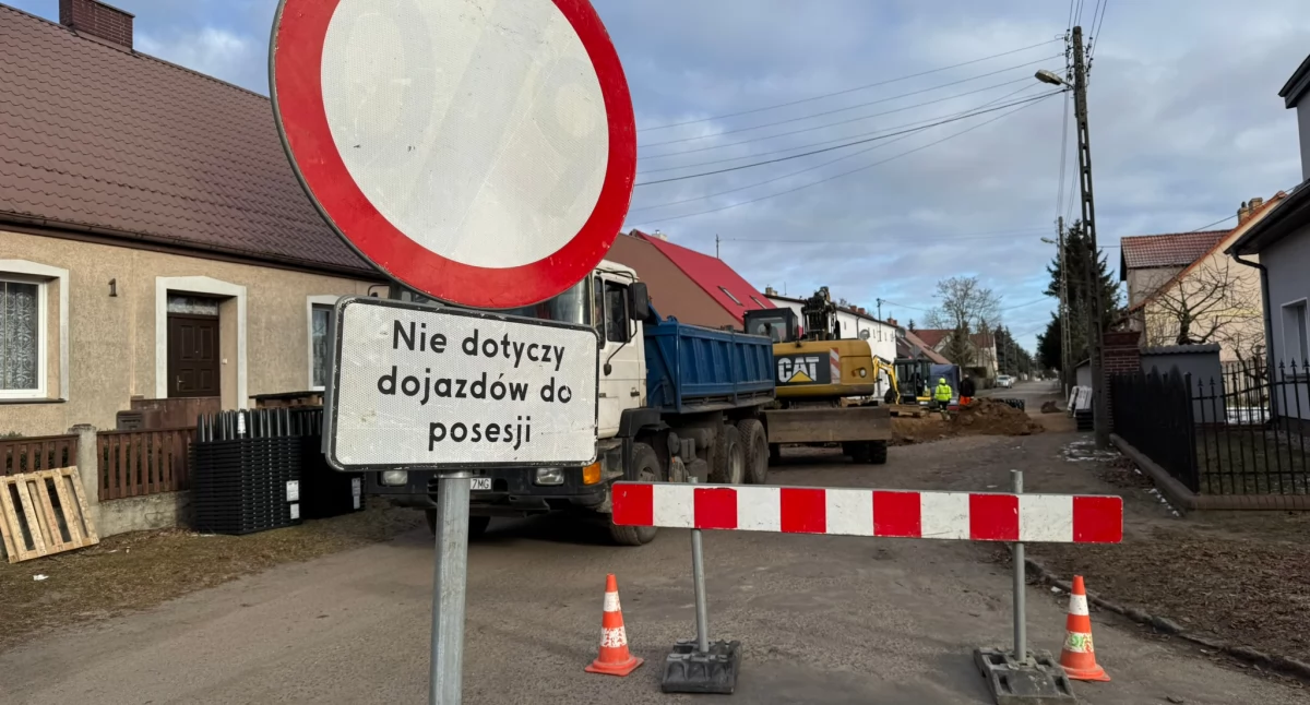 Budują ul. Szkolną w Żabnicy