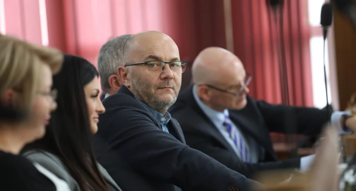 Sesja pełna sympatycznych sprawozdań