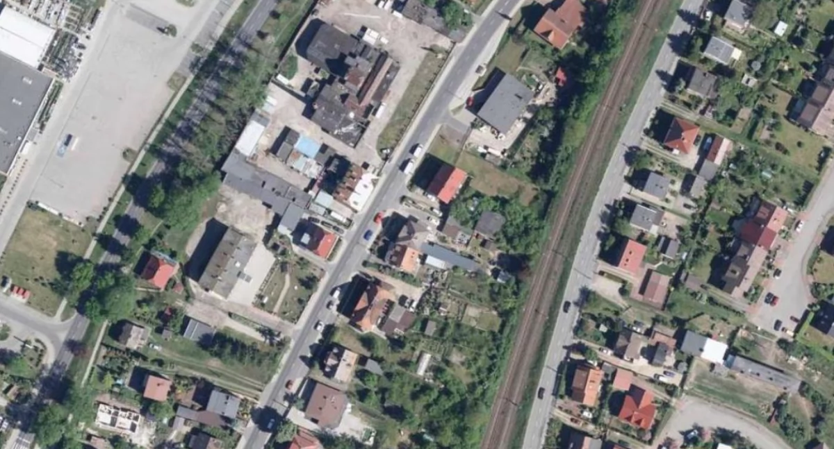 Przy ul. Szczecińskiej palił się dach magazynu