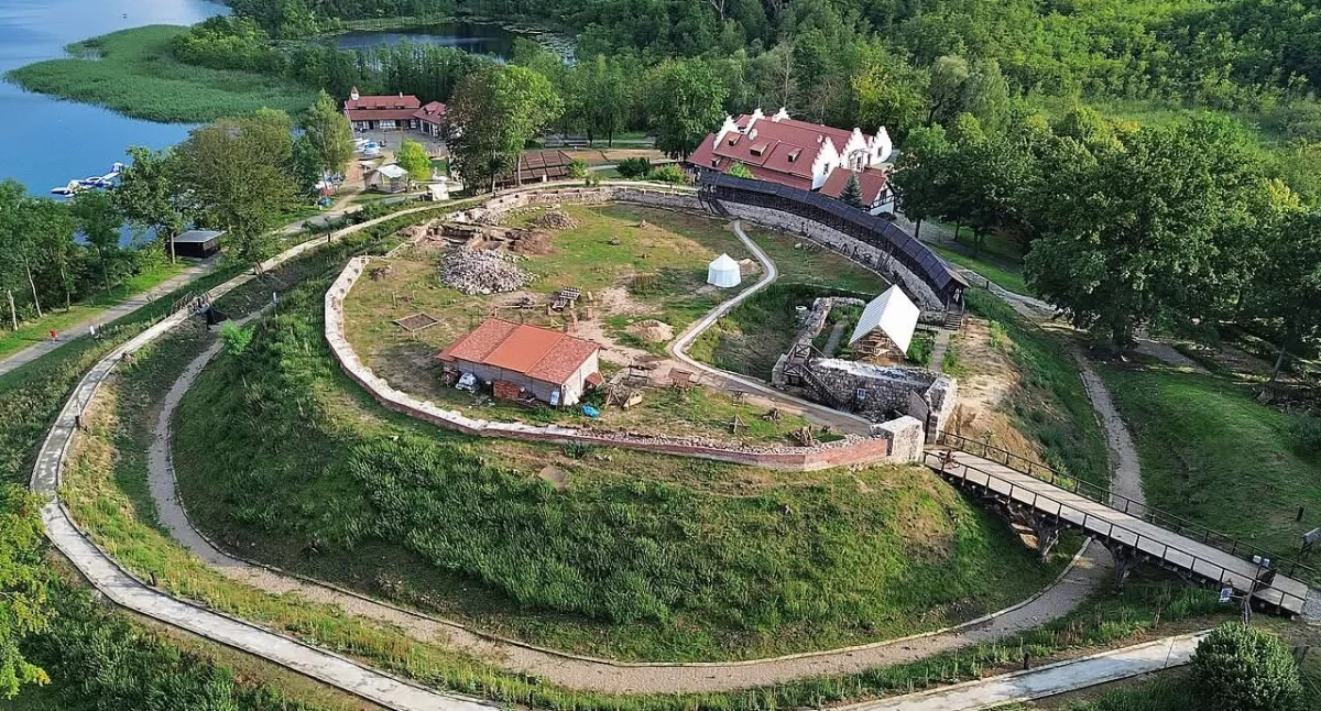 Osiem zabytków z naszego powiatu z dotacją