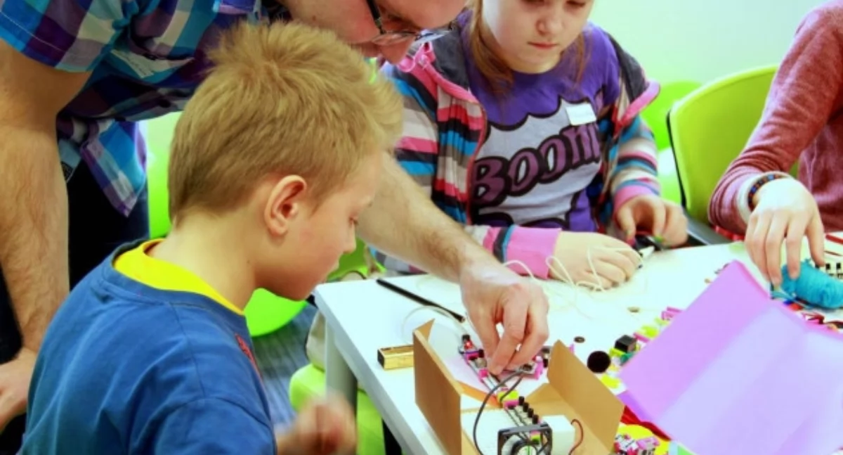 Warsztaty, które połączą edukację o kosmosie, recykling oraz kreatywność