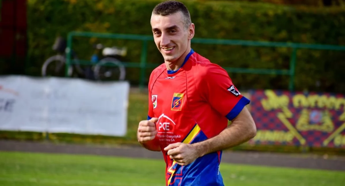 Marcin Łapiński grającym trenerem Czarnych Lubanowo