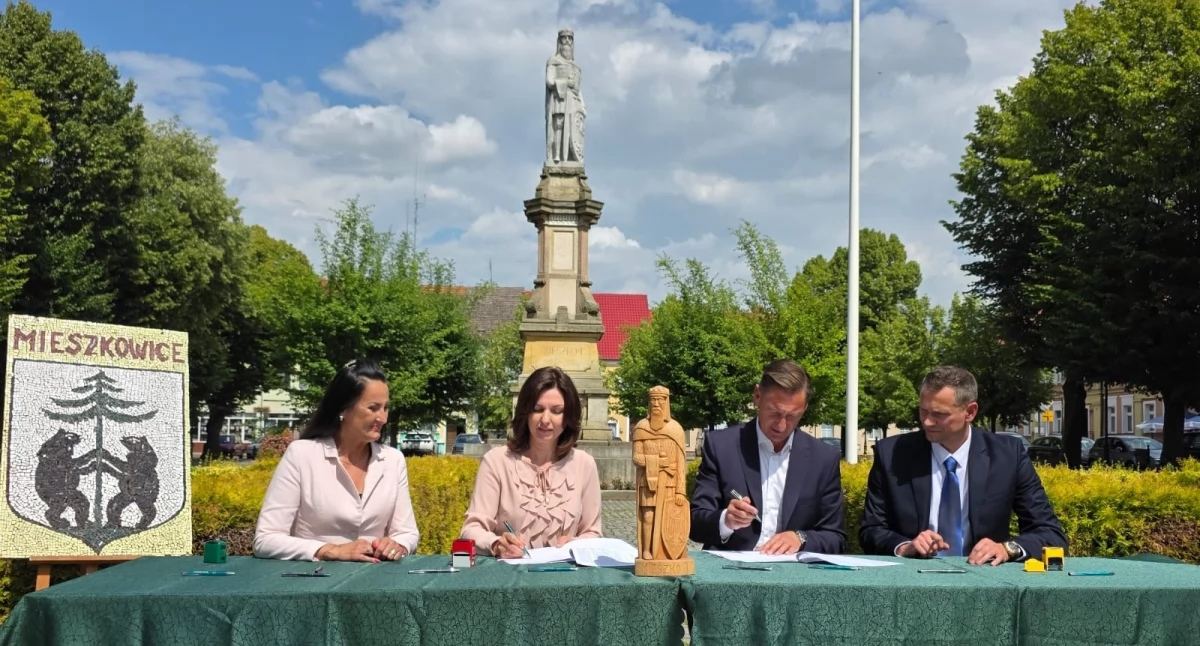 40 tys. złotych pójdzie na boisko sportowe i plac zabaw