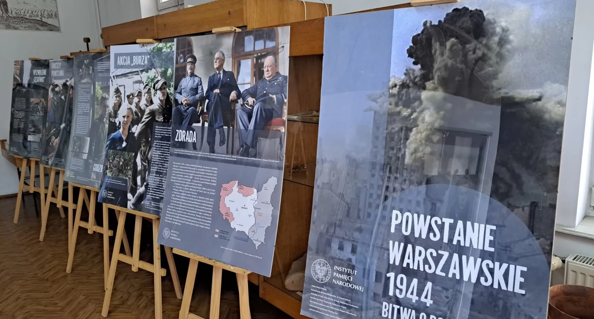 Zapraszają na wystawę o Powstaniu Warszawskim
