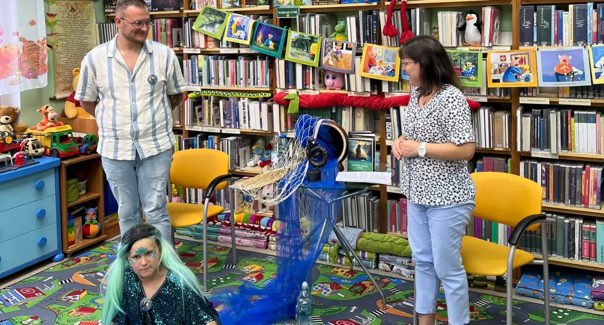 Pisarz i żywa syrena w gryfińskiej bibliotece