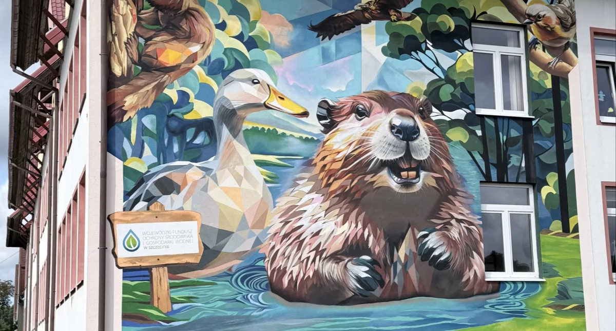 Na szkole podstawowej powstał mural [ZDJĘCIA]
