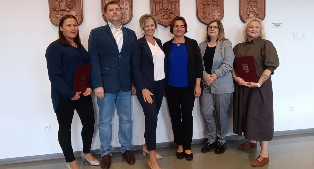 Trzy projekty wspierające osoby z niepełnosprawnościami - z dofinansowaniem PFRON