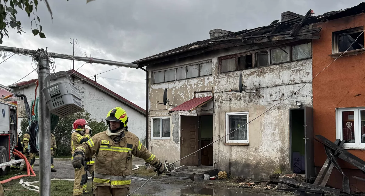 Dziewiętnaście osób zostało bez dachu nad głową [GALERIA]