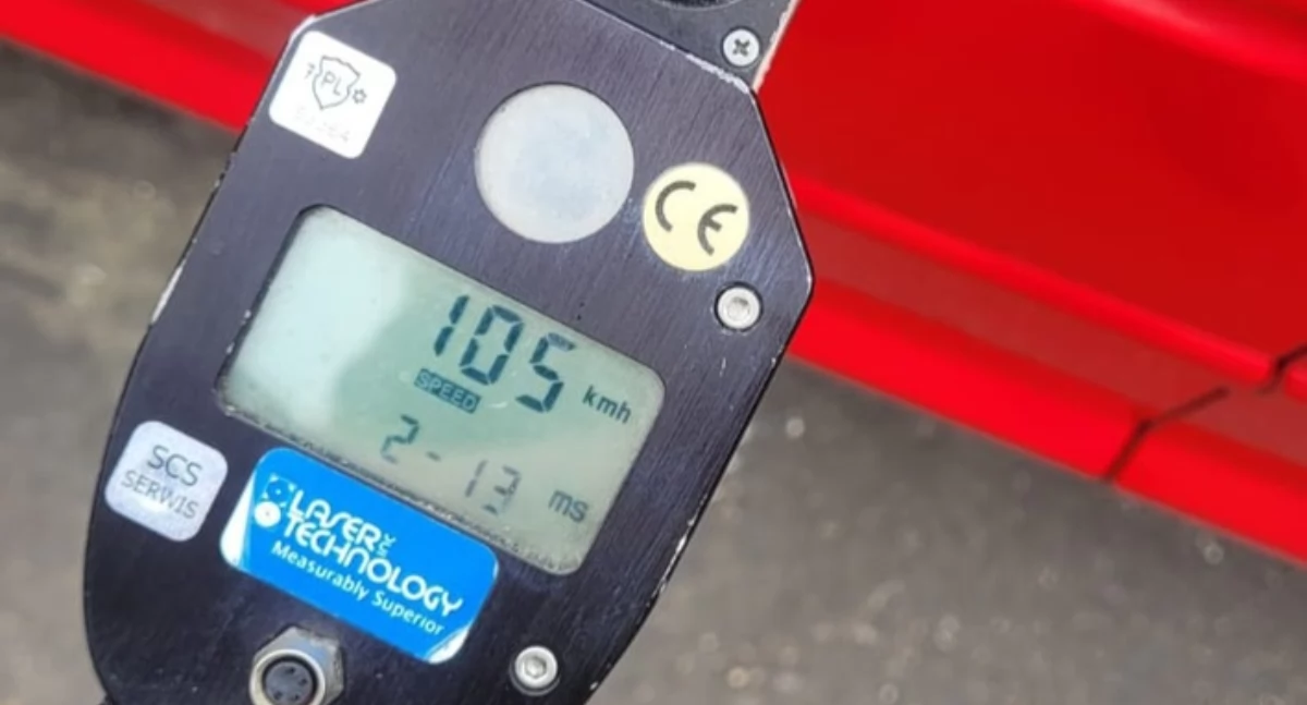 19-latek przeproczył prędkość o 55km/h. Policja zabrała mu prawo jazdy