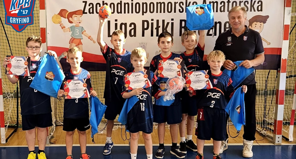 KPR Krzywin grał w elitarrnym gronie
