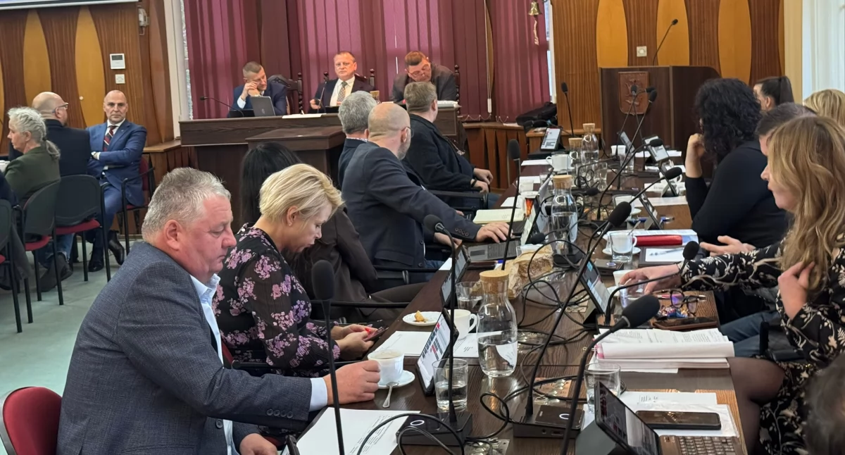 Radni zdecydowali. Większość za ODMOWĄ uzgodnienia granic parku narodowego