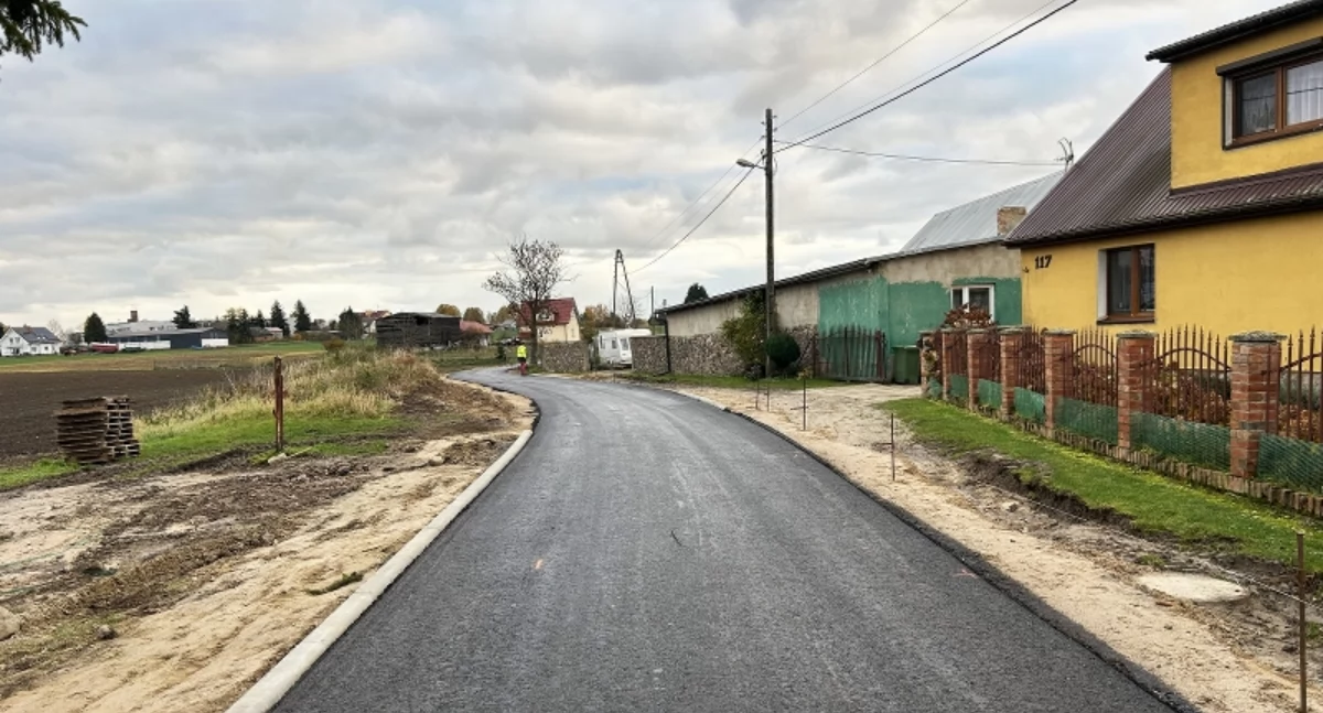 Praca na drodze gminnej aż wrze