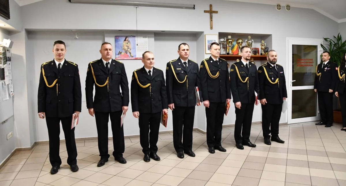 Gryfińscy strażacy z awansami! [GALERIA]