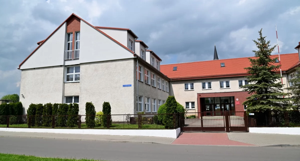 Kolejna szkoła przejdzie termomodernizację 