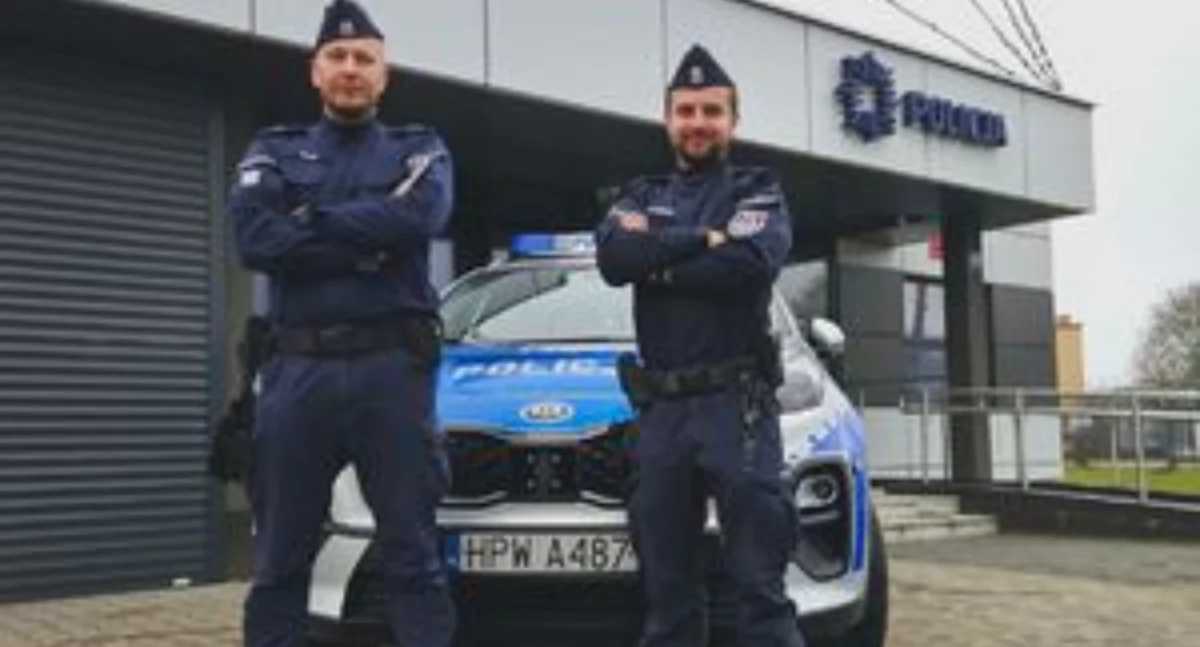 Dwaj policjanci uratowali życie 19-letniej kobiety