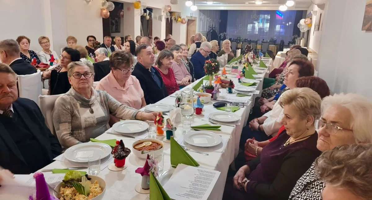 Sybiracy i ich bliscy zasiedli przy wspólnym stole [GALERIA]