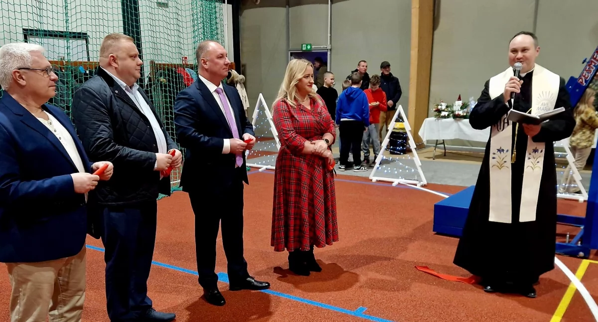  Boisko wielofunkcyjne w gminie Banie uroczyście otwarte [GALERIA]