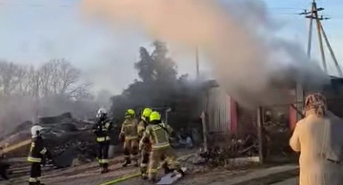 Strażacka akcja w Boże Narodzenie. Strażak trafił do szpitala