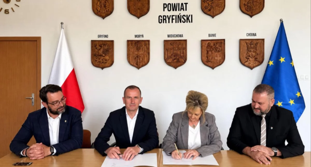 Podpisali umowę o dofinansowanie przebudowy drogi powiatowej nr 1385Z