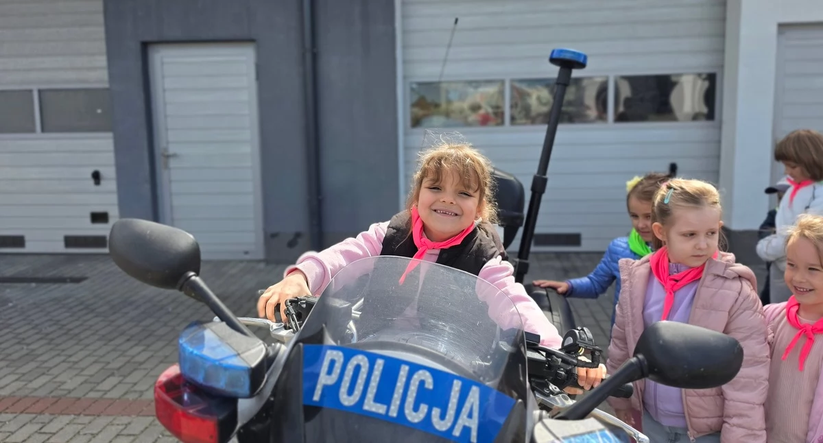Przedszkolaki odwiedziły gryfińską komendę [GALERIA]