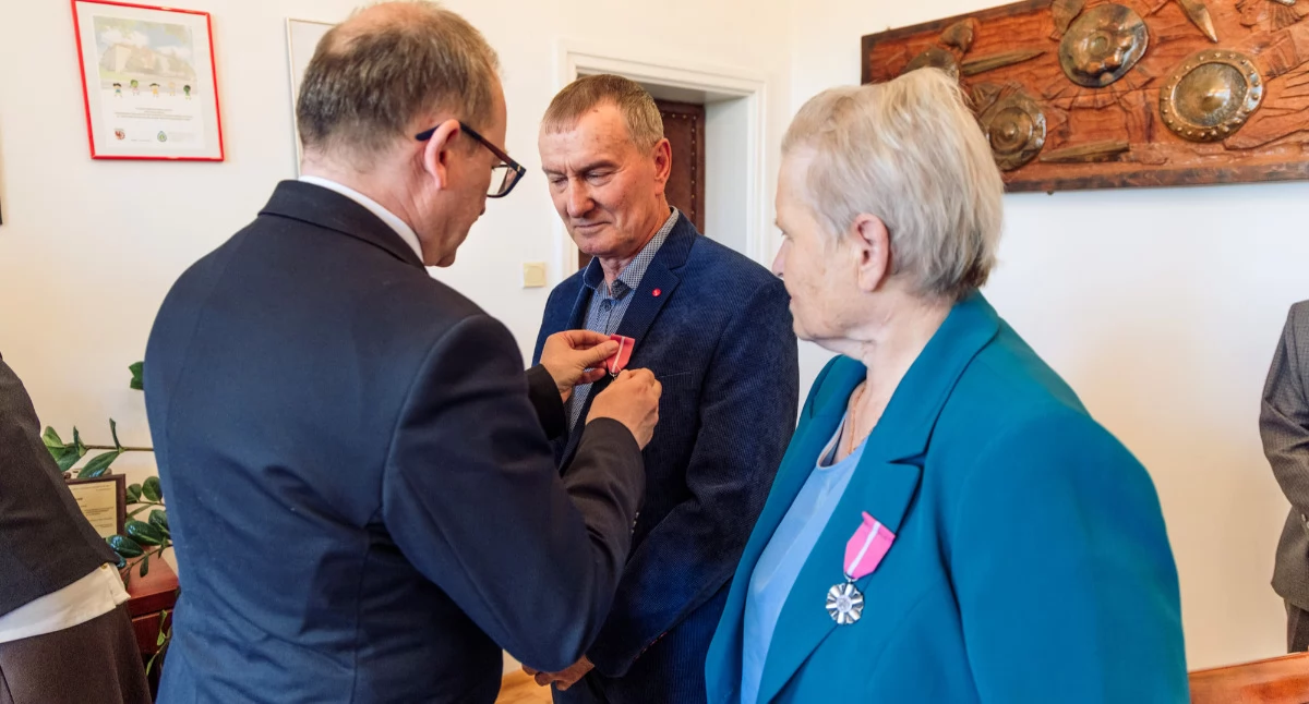 Uroczystość wręczenia medali za długoletnie pożycie małżeńskie