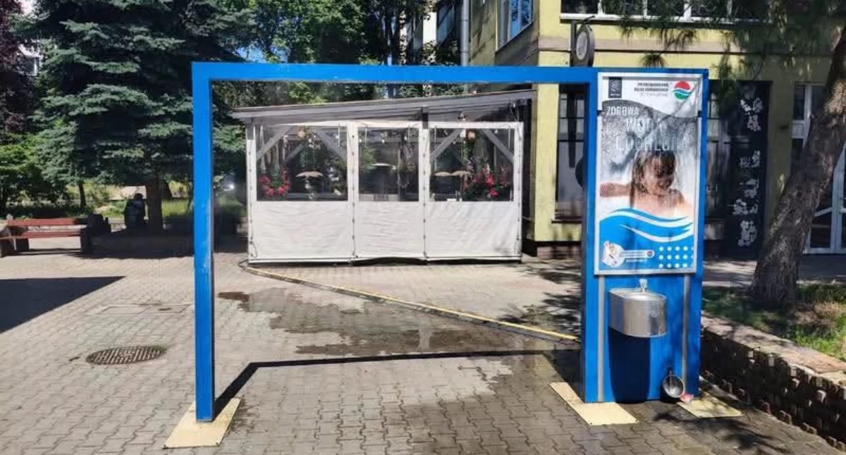 Kurtyny wodne już działają! [ZDJĘCIA]