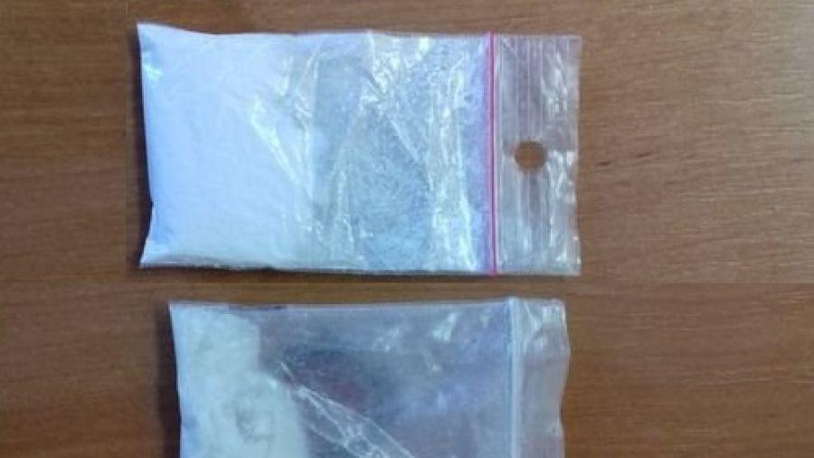 12,4 g amfetaminy przechwycone w Żabnicy. Kolejne na Krasińskiego w Gryfinie
