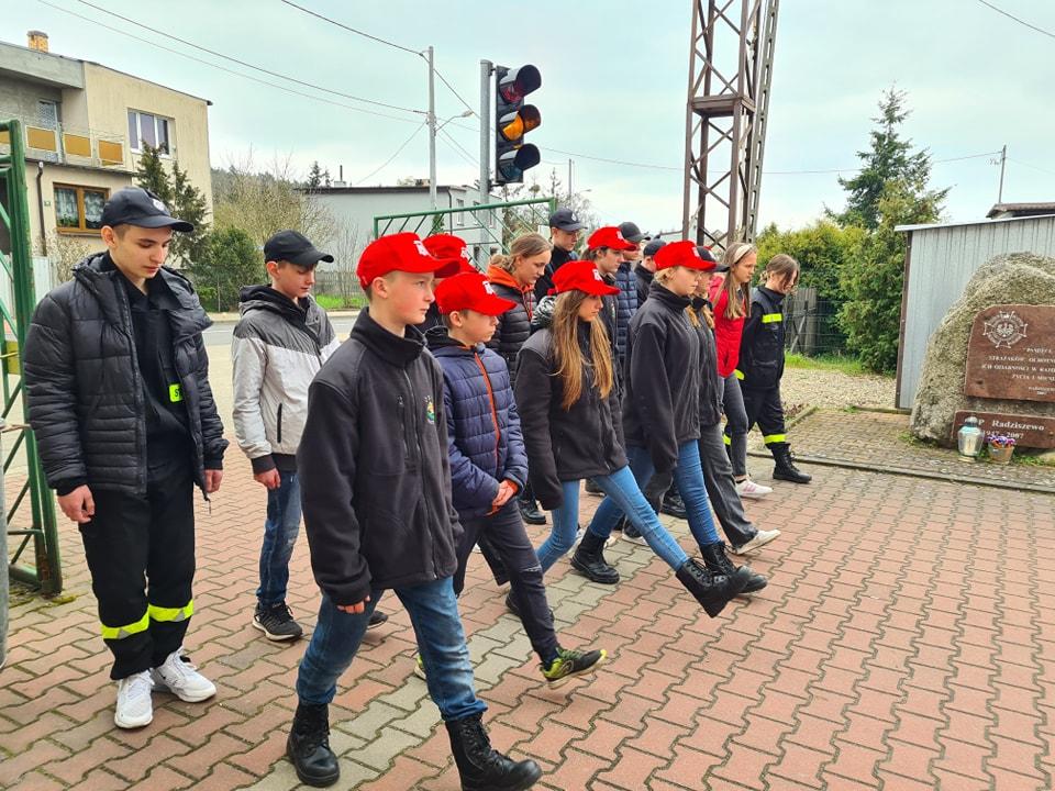 Młodzież z Radziszewa szykuje się do ślubowania [GALERIA]