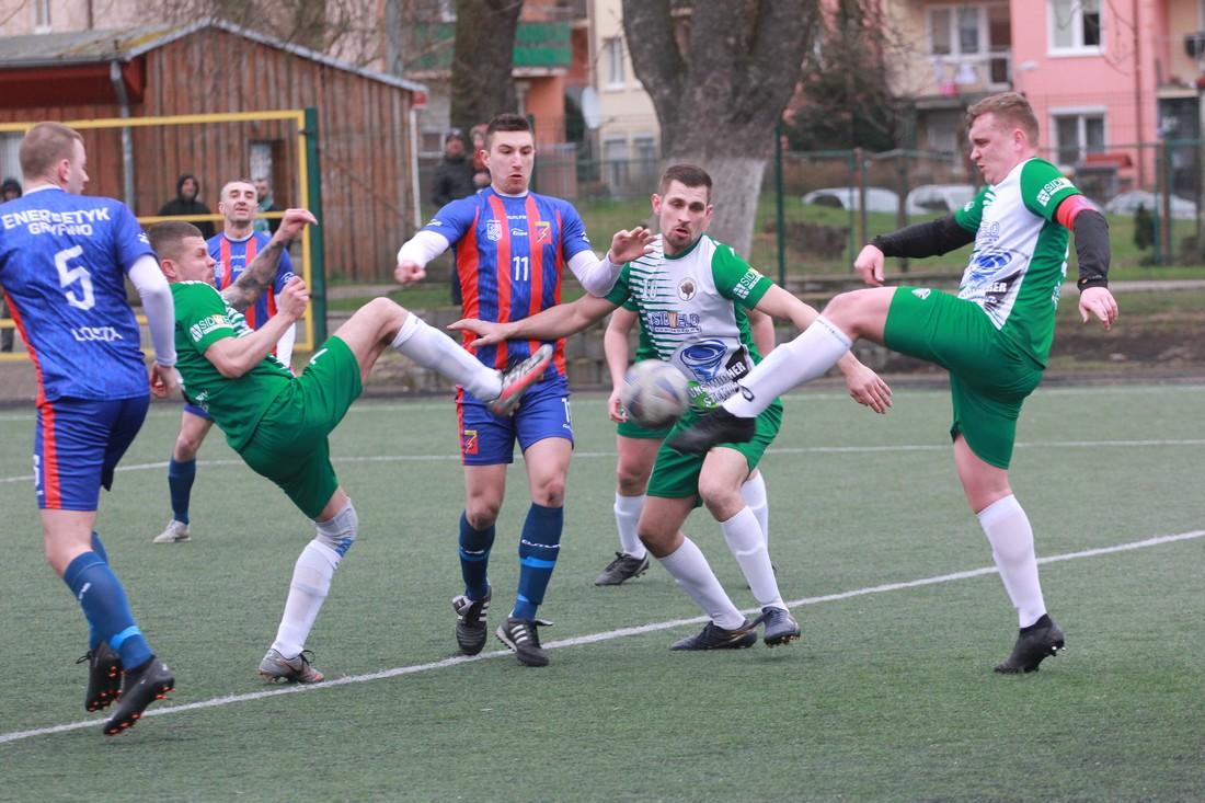 Różnica klas w derbach. Energetyk – Wicher 7:0 [GALERIA]