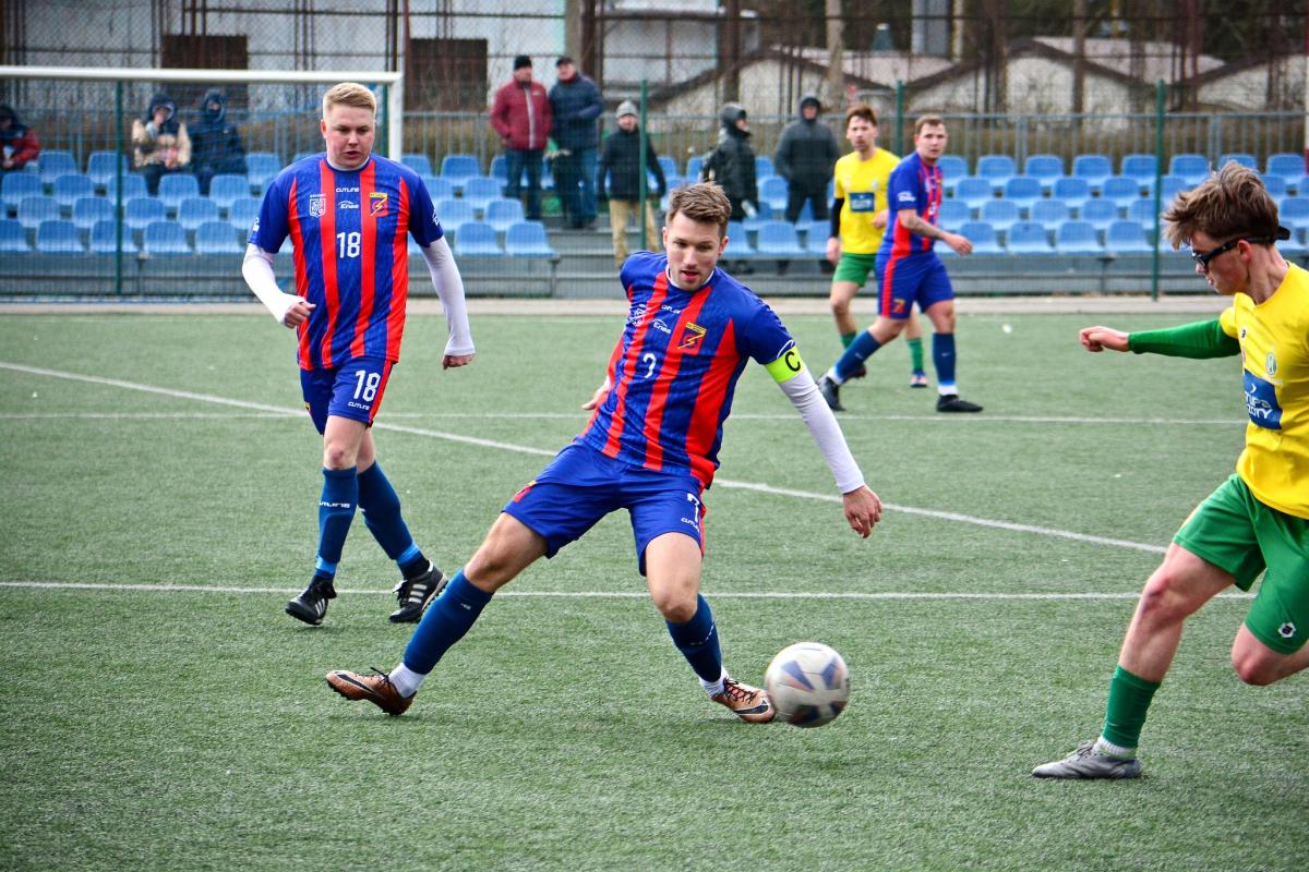Zamiast hitu, Energetyk zagra sparing z Odrą. Ale odbędą się inne derby A-klasy! [ROZKŁAD JAZDY]