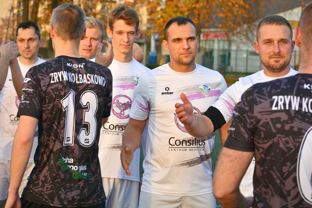Wszyscy „okradają” Czarnych, czyli gryfińska giełda transferowa 2023