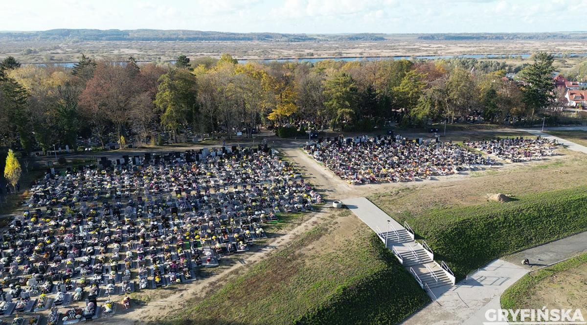 Burmistrz znów zamyka cmentarze