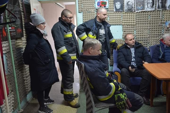Posłowie odwiedzili strażaków z Wełtynia [GALERIA]