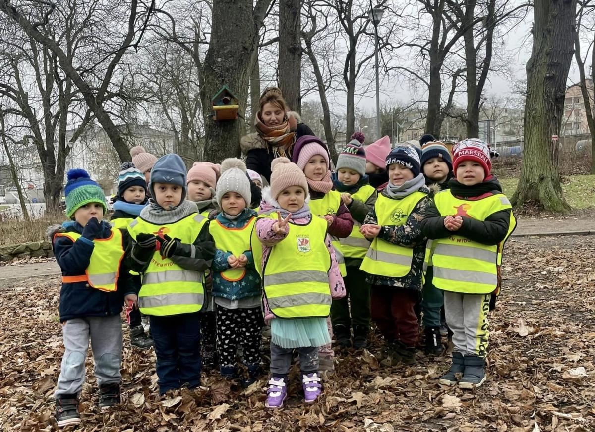 Gryfińskie przedszkolaki sprawdziły karmniki [GALERIA]