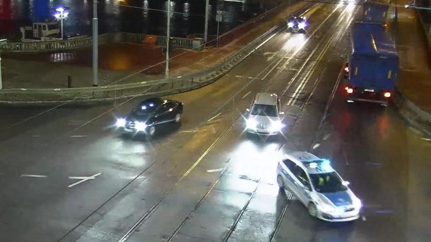 Gryfińscy policjanci pilotowali samochód z rodzącą kobietą