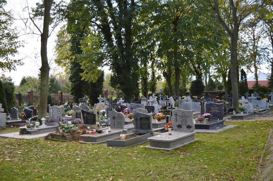 LIST: Uwaga! Złodzieje na cmentarzu!