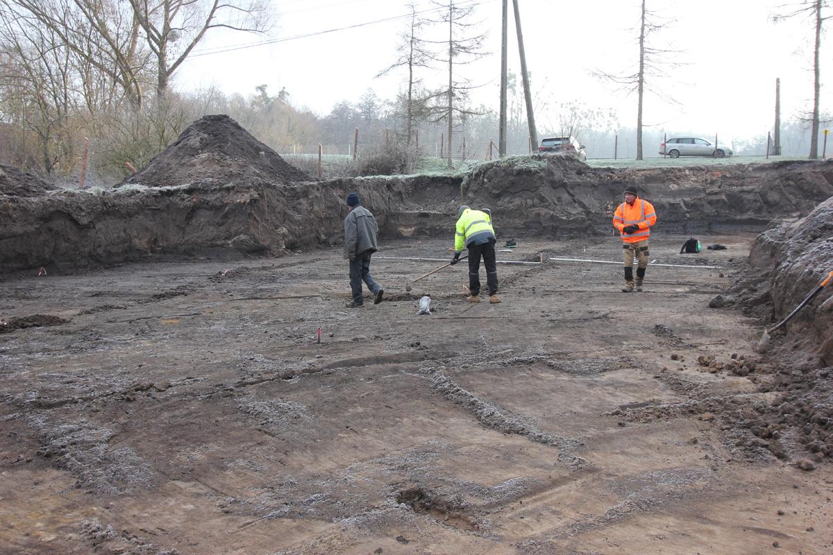 Trwają prace archeologiczne pod przyszłym Centrum Opiekuńczo-Mieszkalnym [GALERIA]