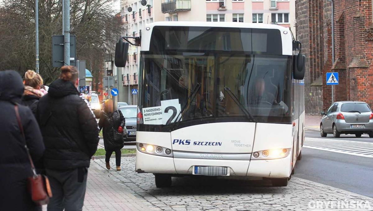 Gazeta Gryfińska: cztery strony o autobusach