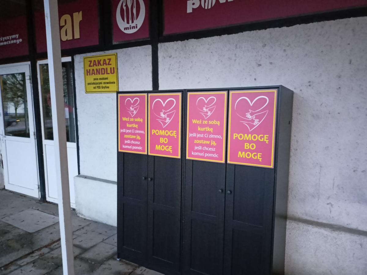 Szafa gra! Kurtki czekają