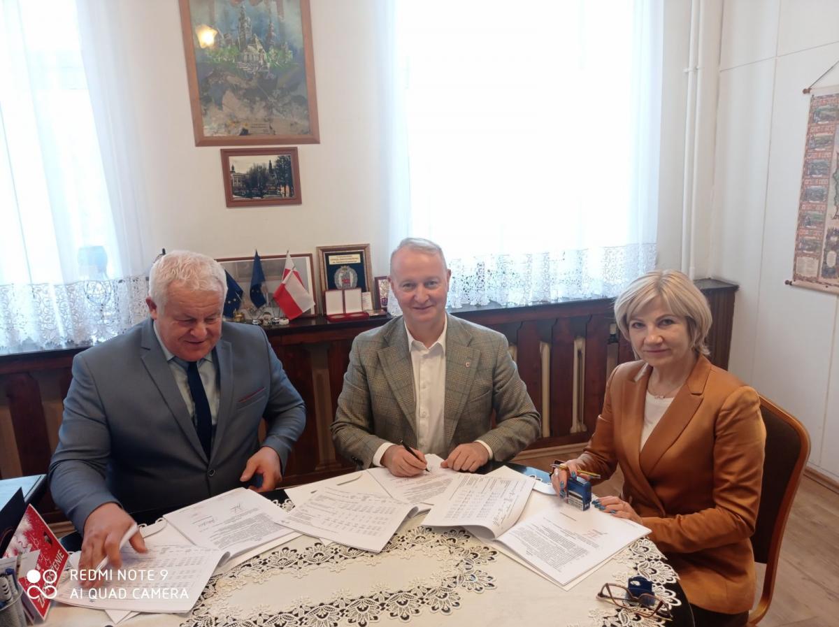Zagospodarują teren przy jeziorze