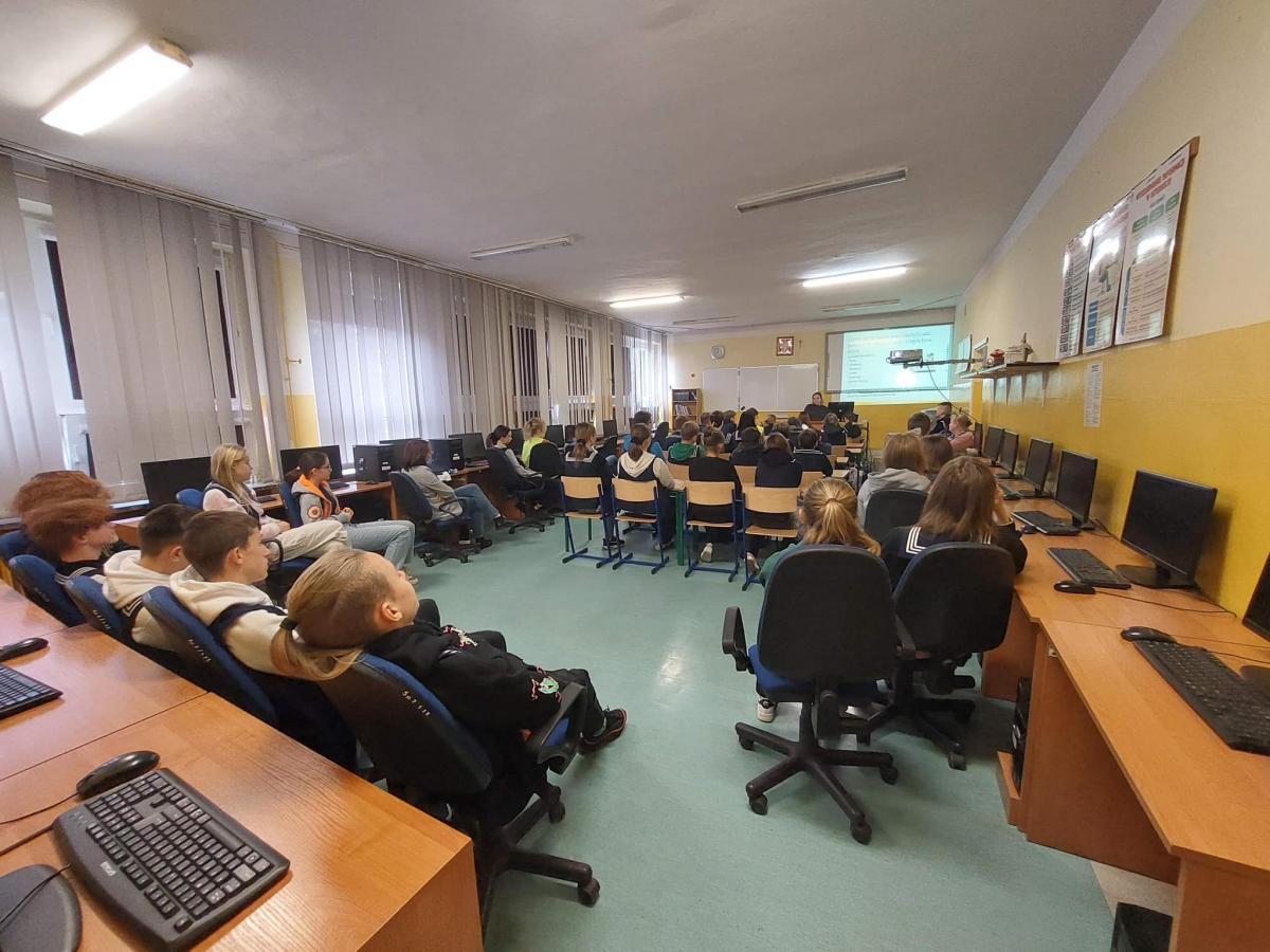 Rozpoczęli cykl spotkań o radzeniu sobie z przemocą