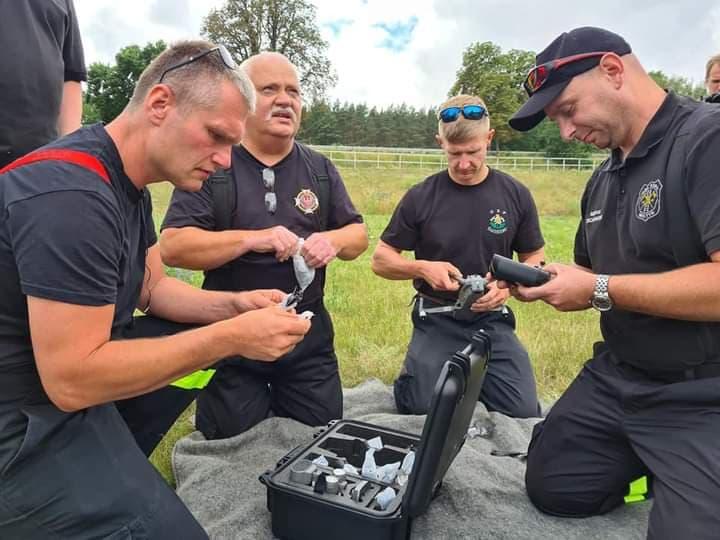 Nasze OSP będą korzystać z drona [GALERIA]