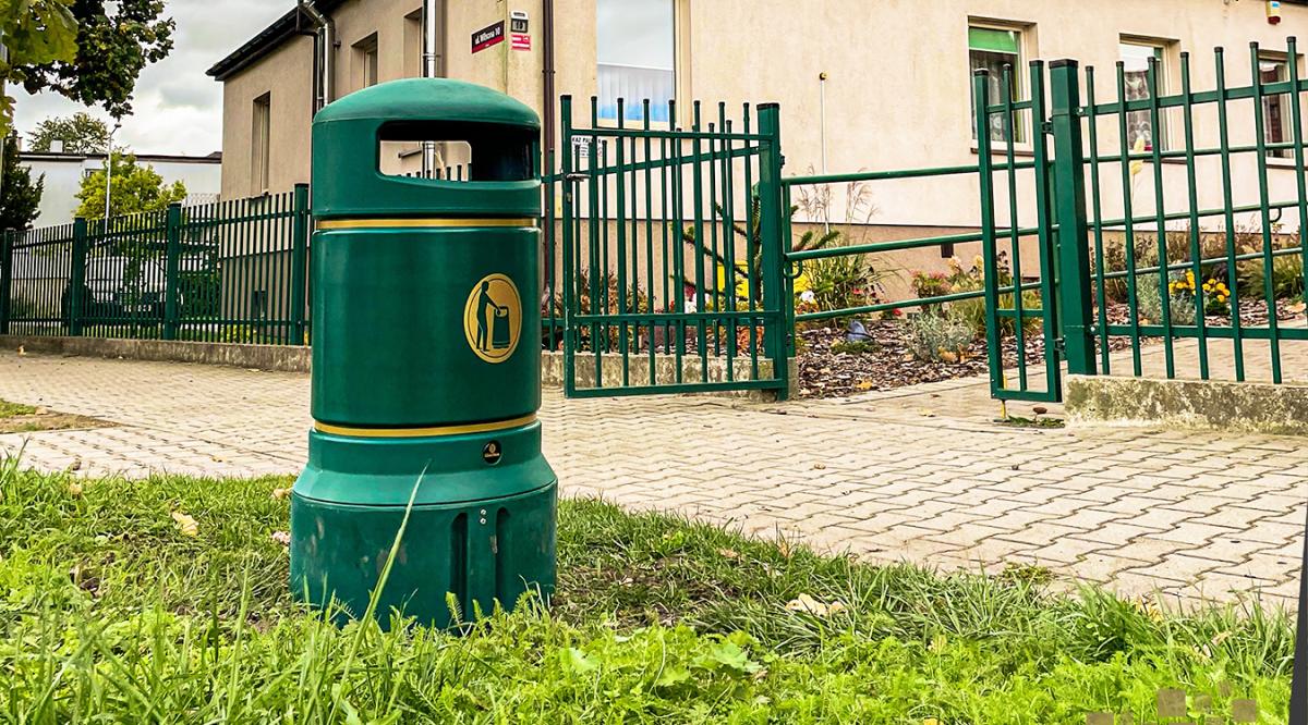 W Chojnie wymieniają kosze. Kiedy zrobią to w Gryfinie?